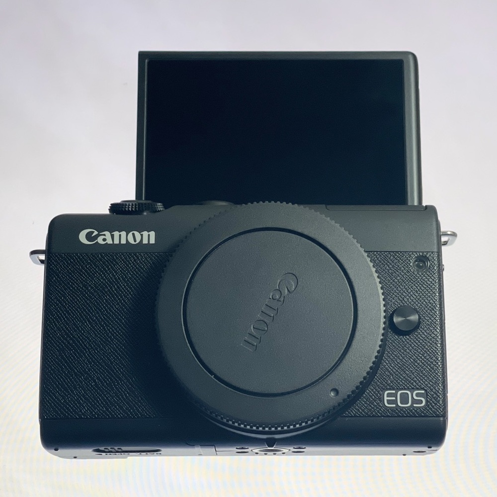 Canon EOS M200 Digital Vlogging Camera,BLACK